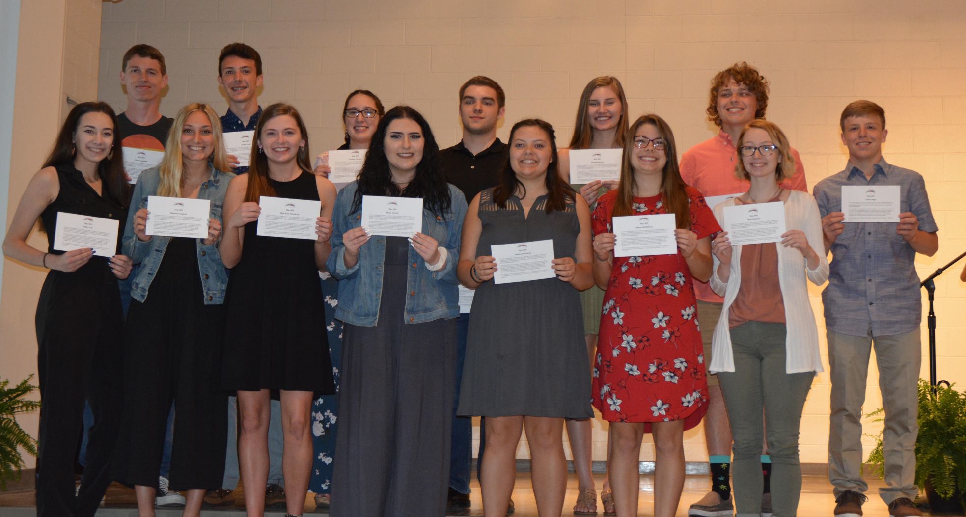 Nelsonville-York NHS awards scholarships